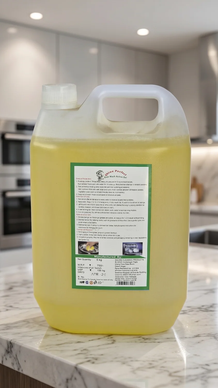 Saloni Shine Perfect bottle